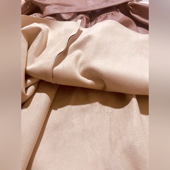 Asos design leather look mini skater dress with belt - Picture 8 of 8